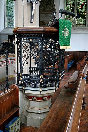Wotton Under Edge - The Pulpit